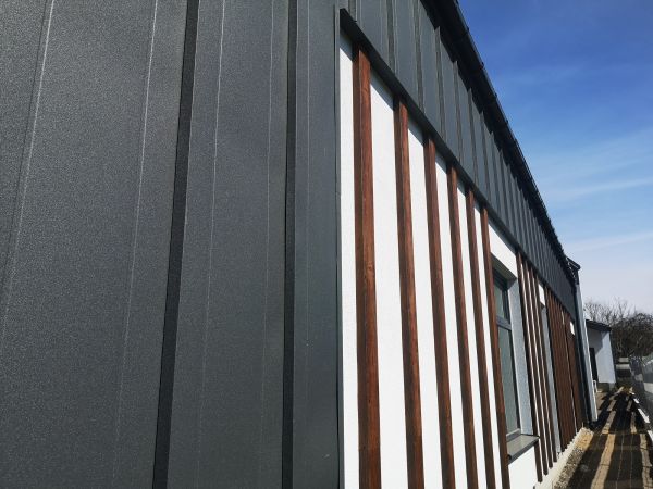 Cost of Metal Cladding Replacement in Camas