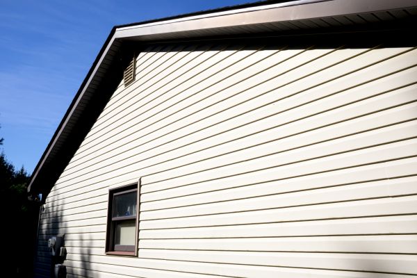 Cost of Dutch Lap Siding Installation in Camas