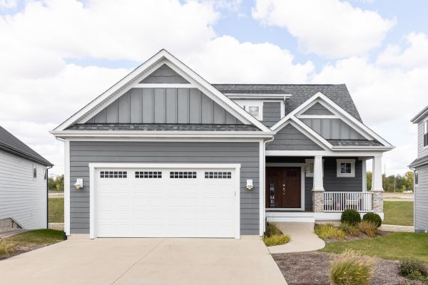 Cost of Fiber Siding Installation in Camas