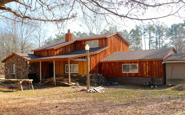 Cost of Rustic Siding Installation in Camas